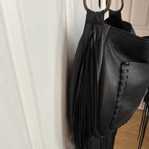 Black Fringe Shoulder Bag - Picture 14 of 14